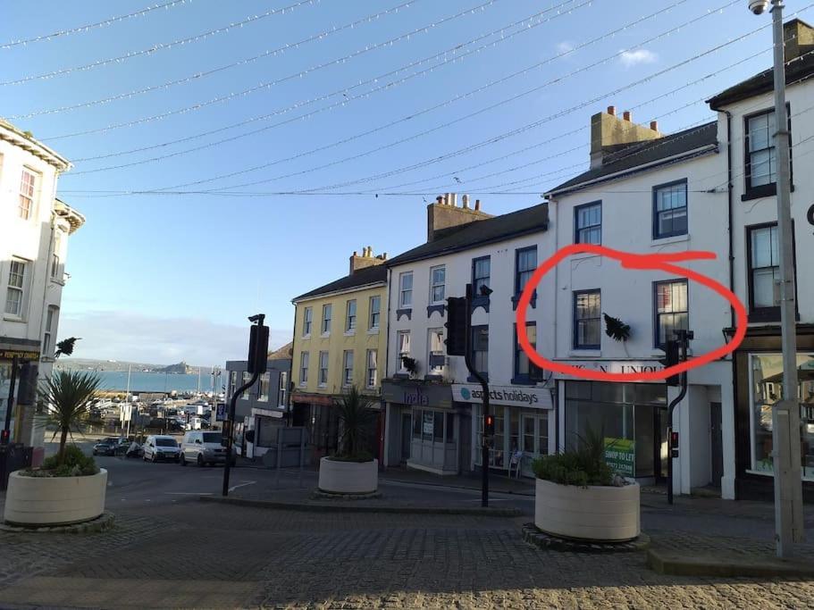 Beautiful And Bright !! Town/Harbour Apartment #1 Penzance Exterior photo
